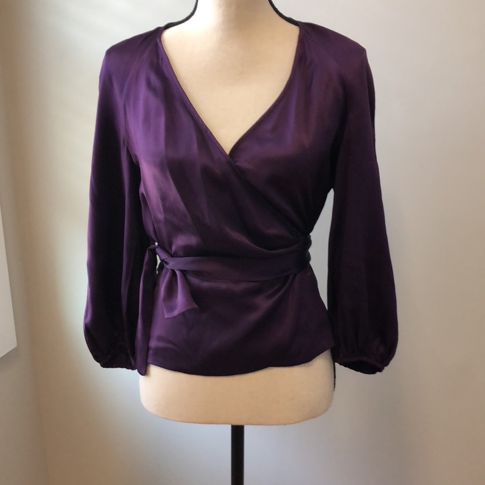 Diane Von Furstenberg 100% silk Purple Wrap Blouse 4 - Picture 5 of 16